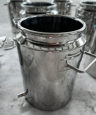 قیمت خوب Food Grade Stainless Steel Barrel , Vertical Milk Storage Tank 5L آنلاین